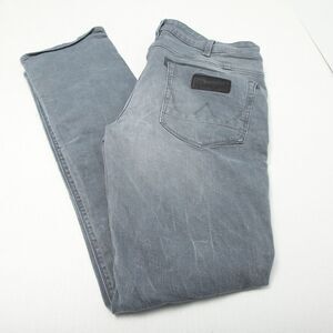 Wrangler Jeans Mens 36x32 Skanders Gray Blue Denim Straight Stretch
